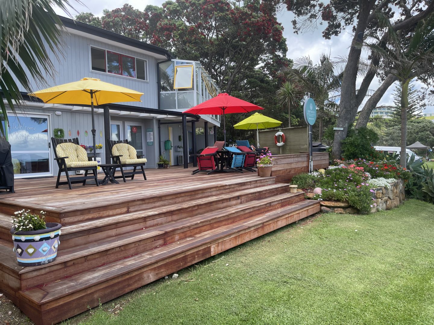 Driftwood Beachfront Accommodation